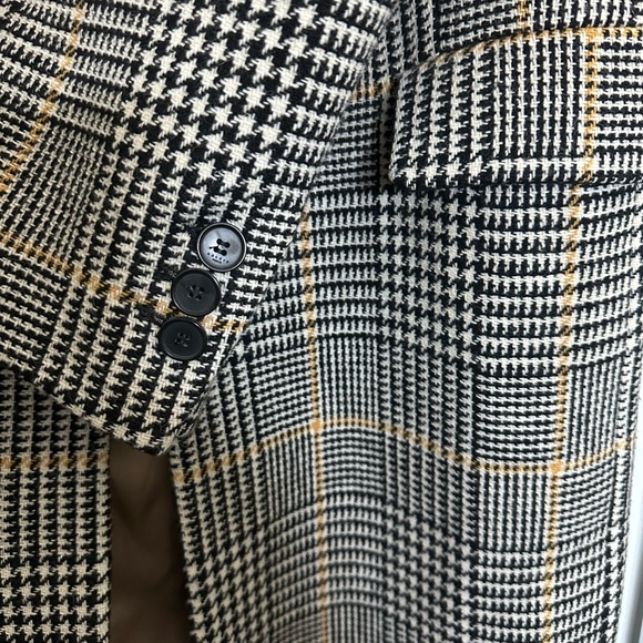 Sandro Houndstooth Plaid Wool Coat - Picture 3 of 6